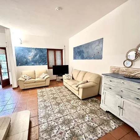 Summertime Walking Distance From The Sea With Garden * Fregenae