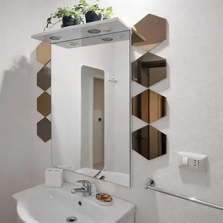 Villa Summertime Walking Distance From The Sea With Garden