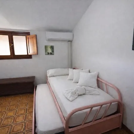 Summertime Walking Distance From The Sea With Garden Fregenae