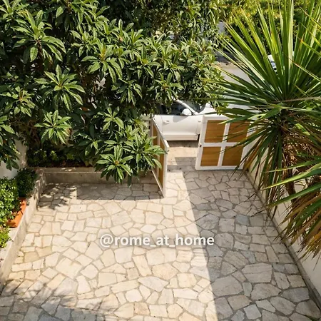 Summertime Walking Distance From The Sea With Garden * Fregenae